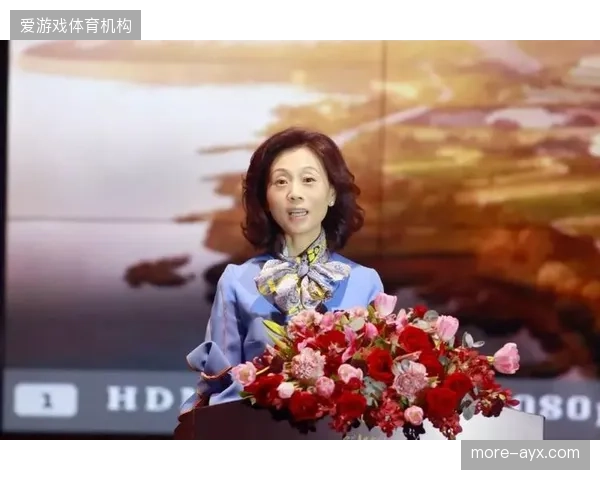 强烈的国家荣誉感是凝聚团队的天然黏合剂，队长需要不断激发这种情感。